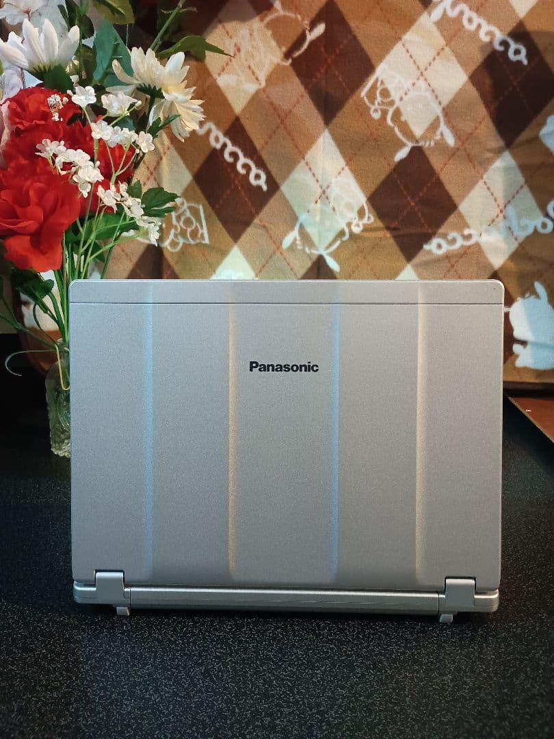 ​キレイなパソコン軽くて堅牢 Let's note オフィス2024⑤