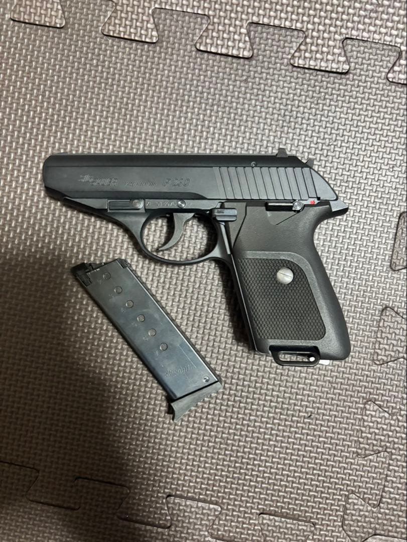 p230jpABSガスガン マガジン付き