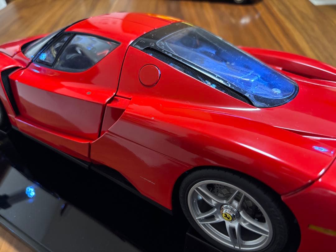 1/10 フェラーリ enzo 恩佐Deagostini