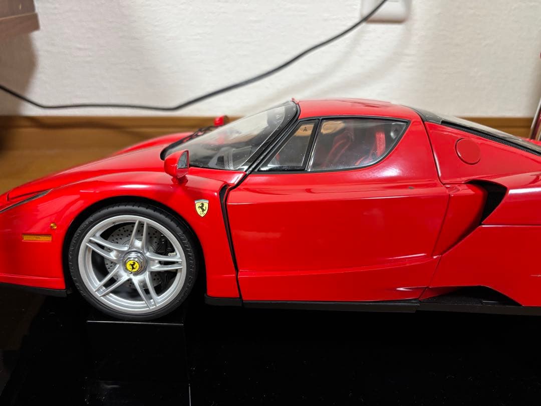 1/10 フェラーリ enzo 恩佐Deagostini