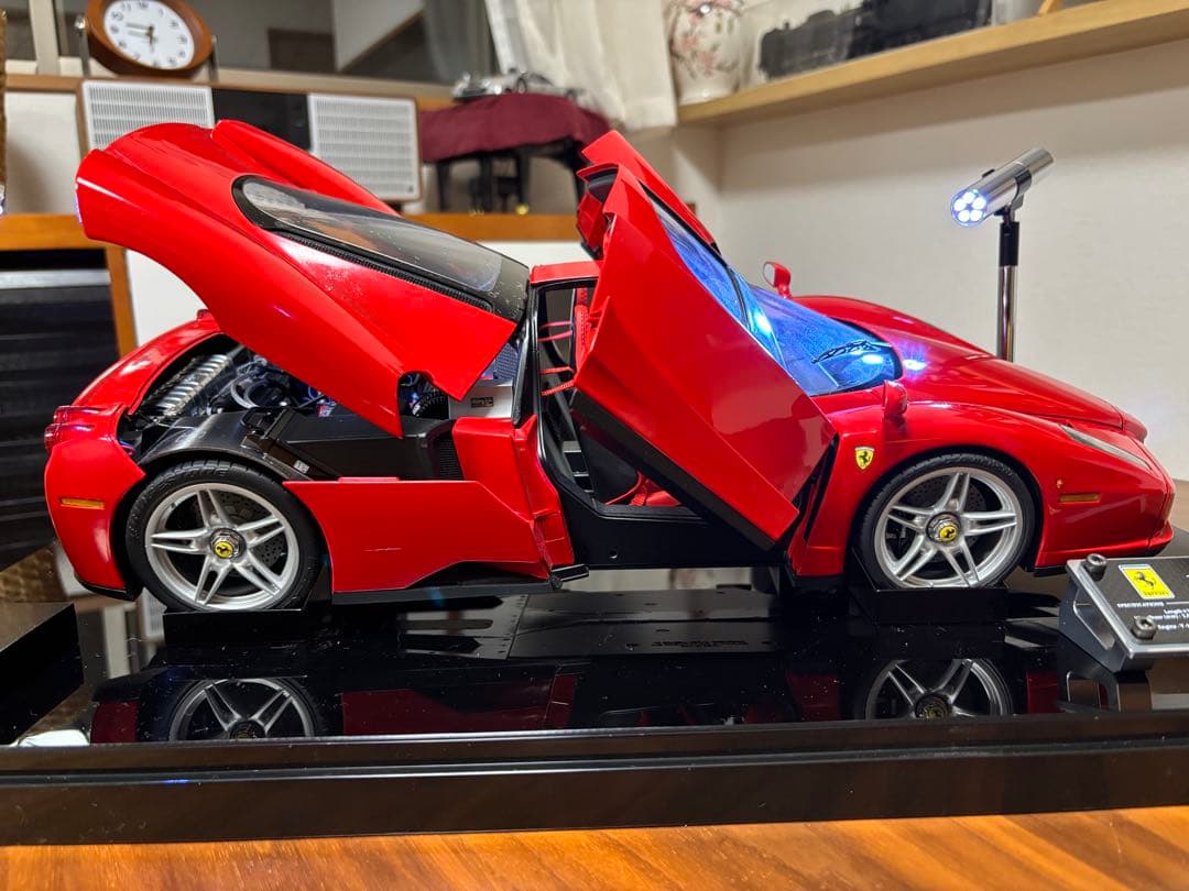 1/10 フェラーリ enzo 恩佐Deagostini