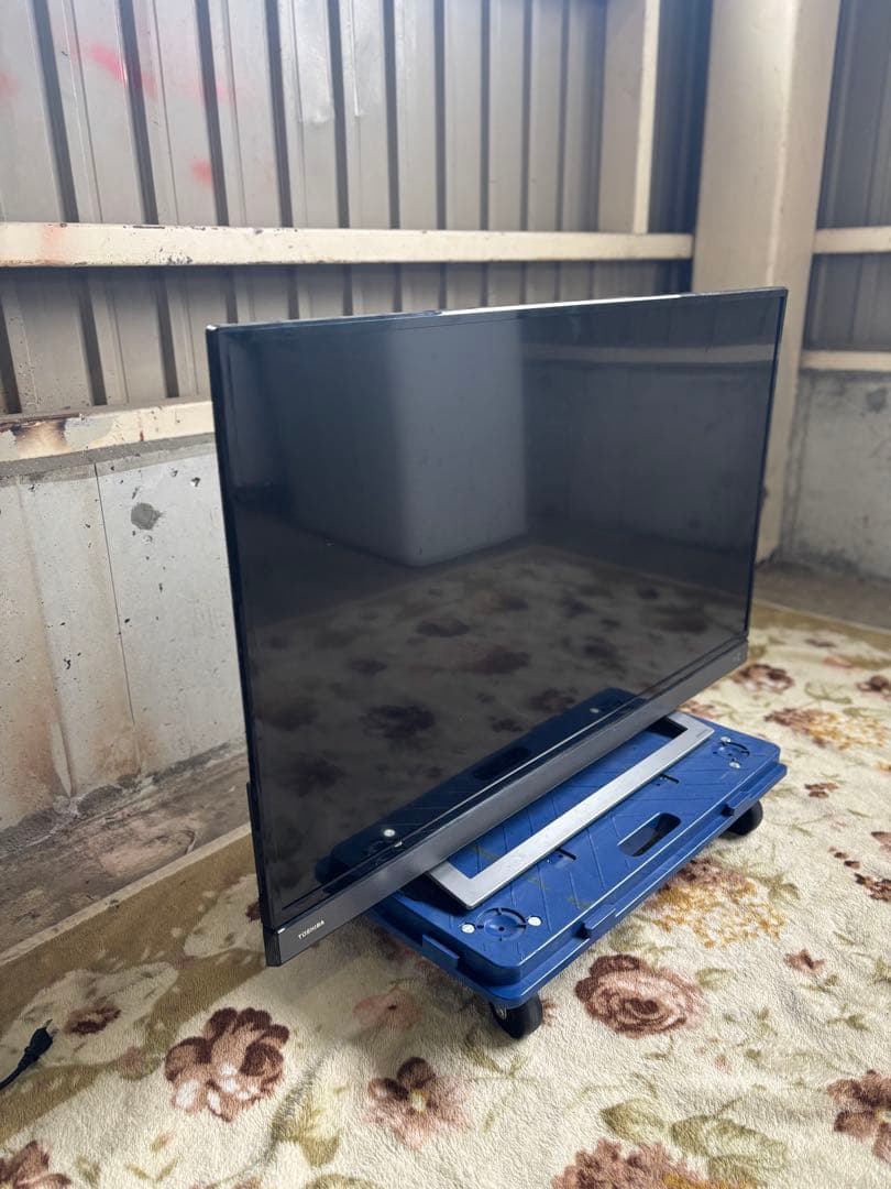 TOSHIBA 液晶カラーテレビ　40V31 R-056