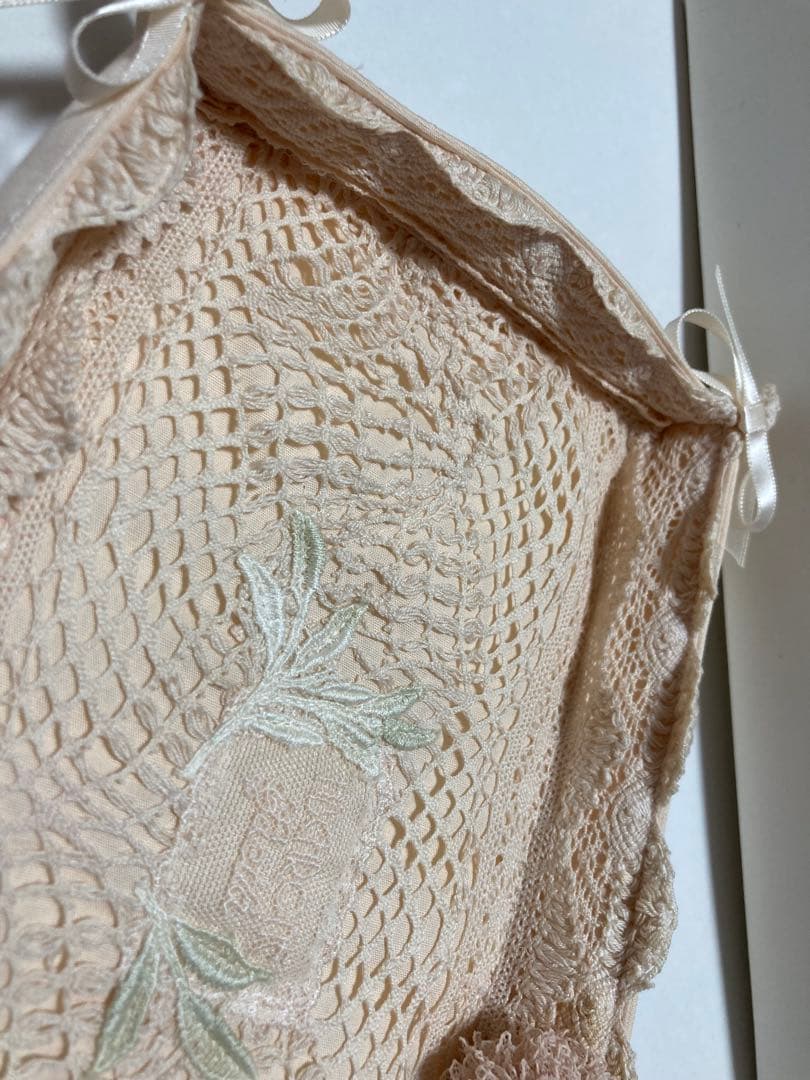 ヒスクローネ さえら トレイ