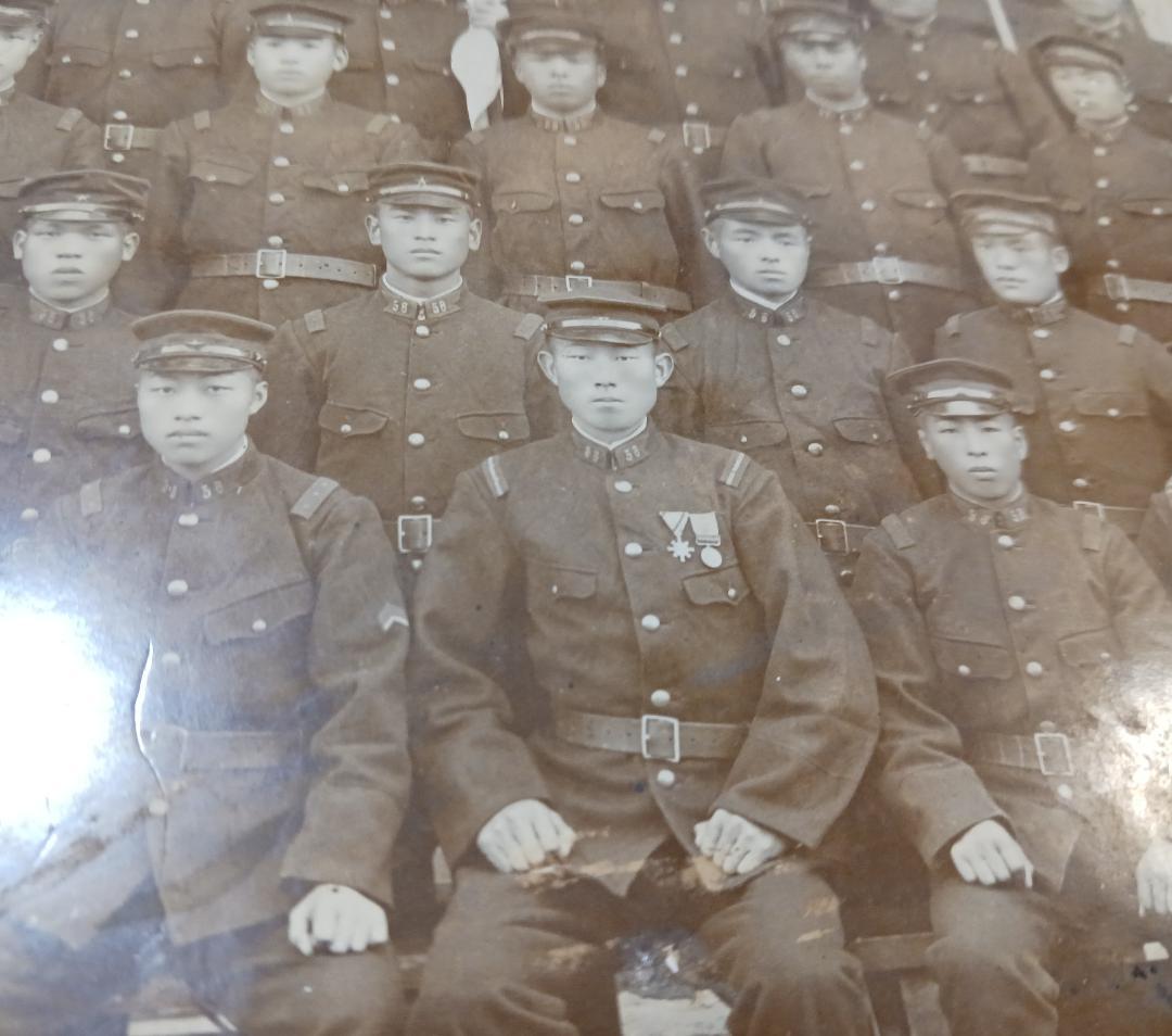 戦前 日本軍 集合写真 台紙付き 大型 軍隊写真 勲章あり 大正〜昭和初期