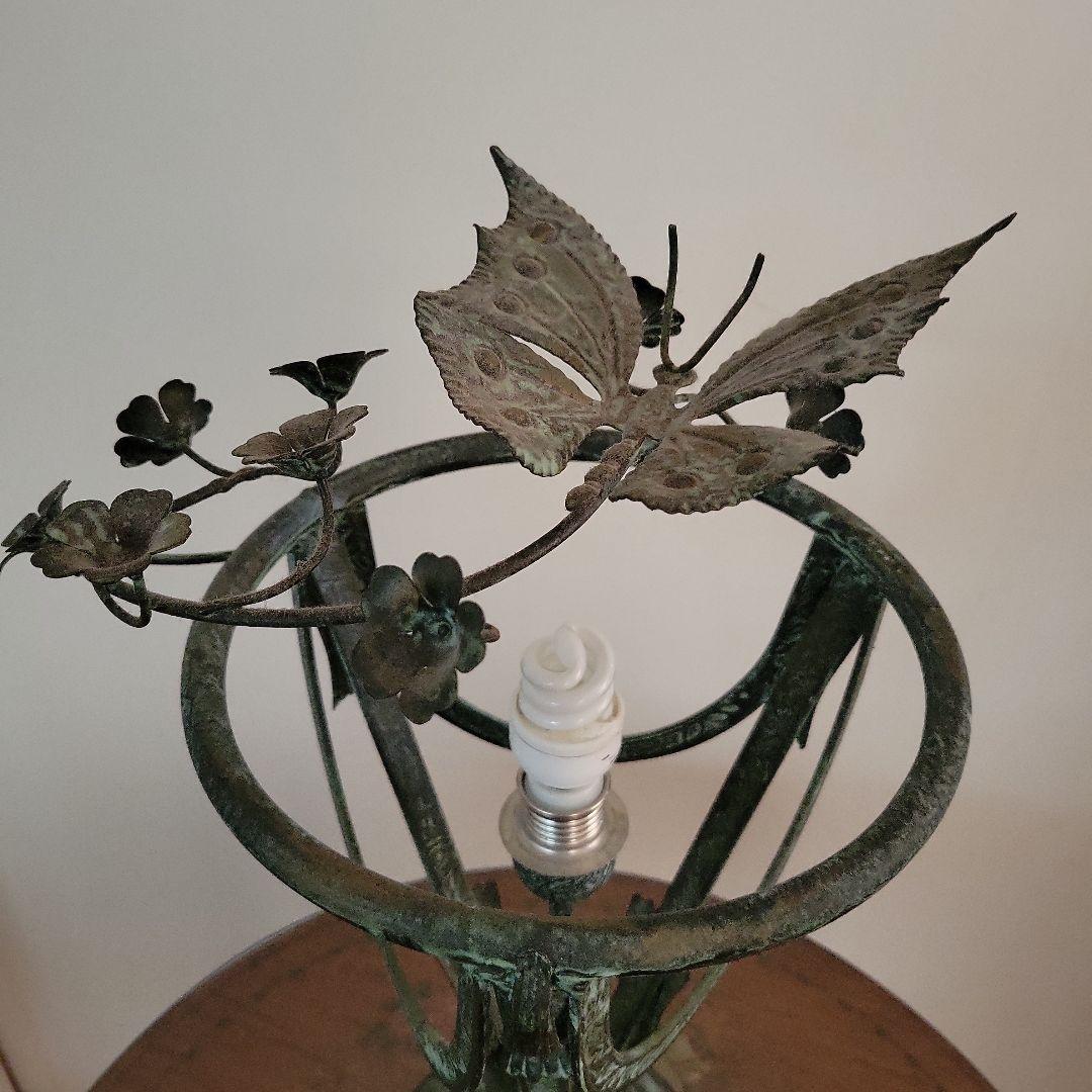 バタフライ　蝶々　フロアライト　ライト