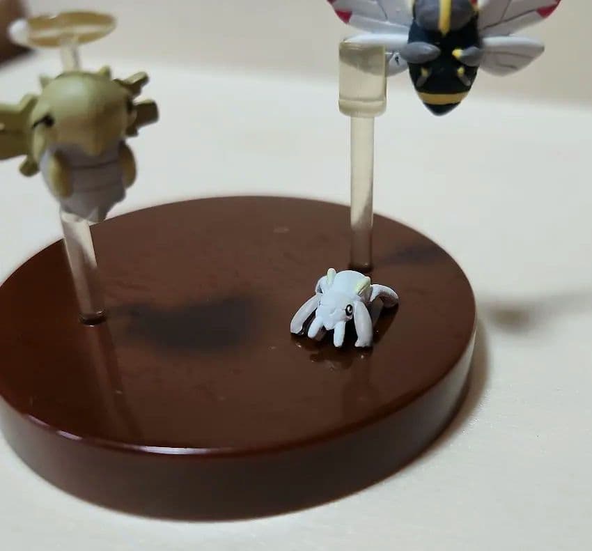 美品　立体ポケモン図鑑　ツチニン　テッカニン　ヌケニン