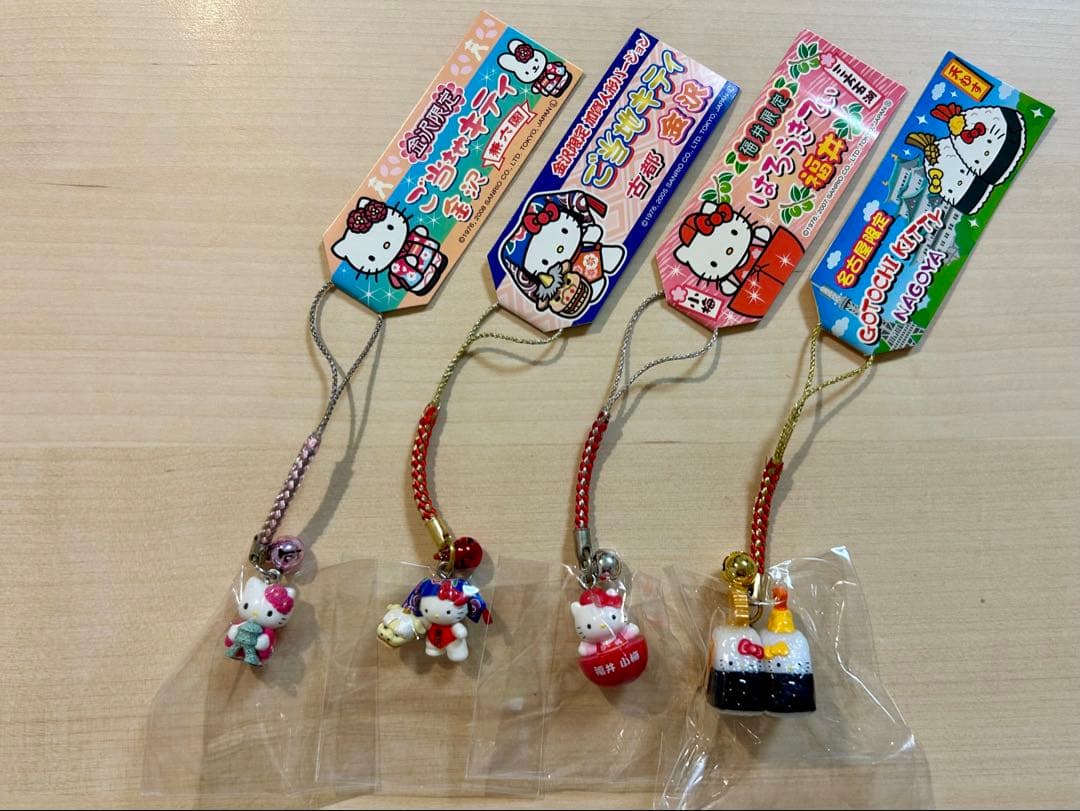 【ご当地キティ】根付け 中部限定 8点セット ハローキティ ストラップ