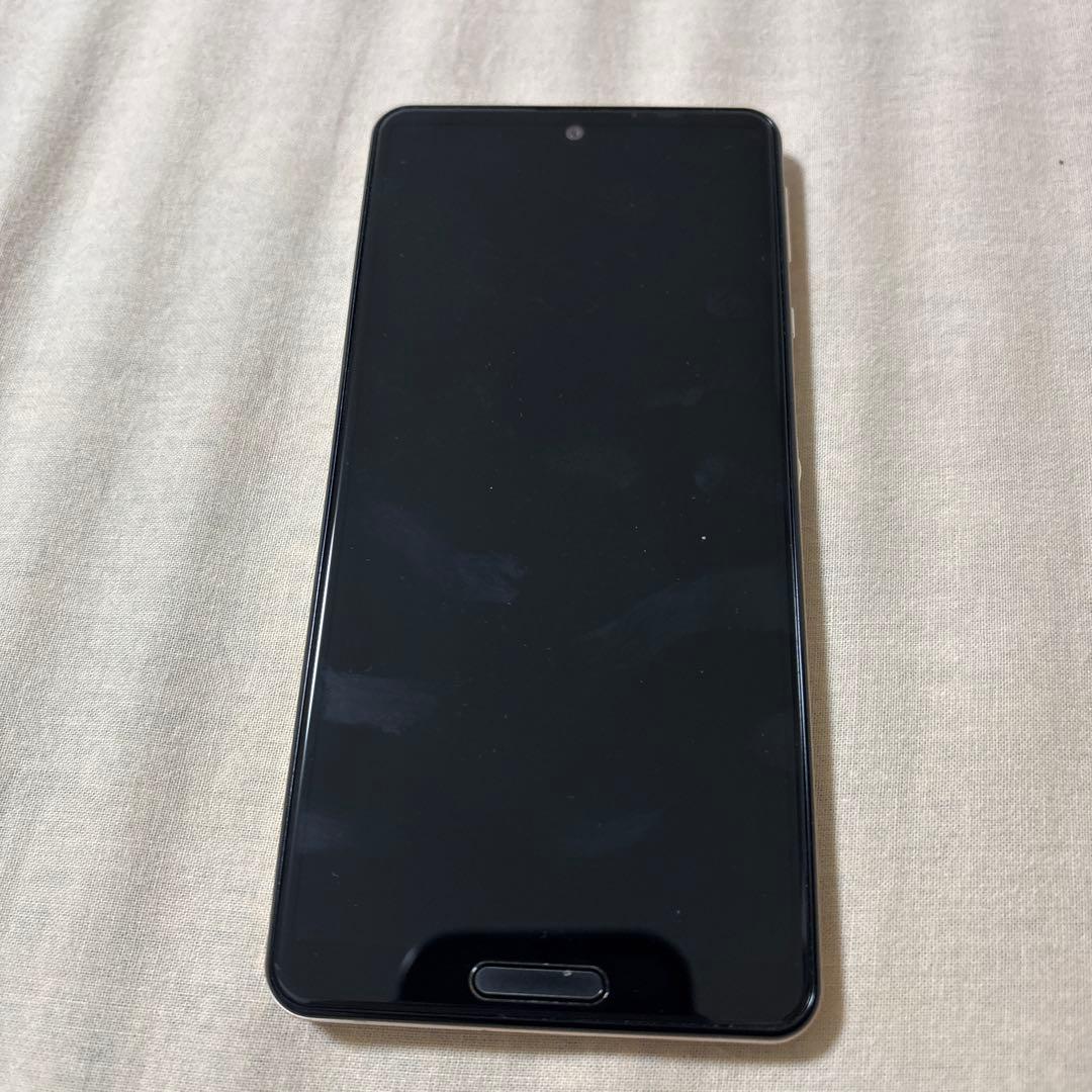 n*7様 SHARP AQUOS ゴールド スマートフォン本体