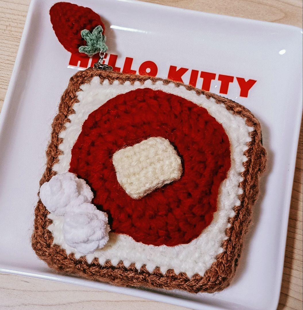 Y。ꕤ*.゜いちごジャムポーチ　5個　ベーコンポーチ1個