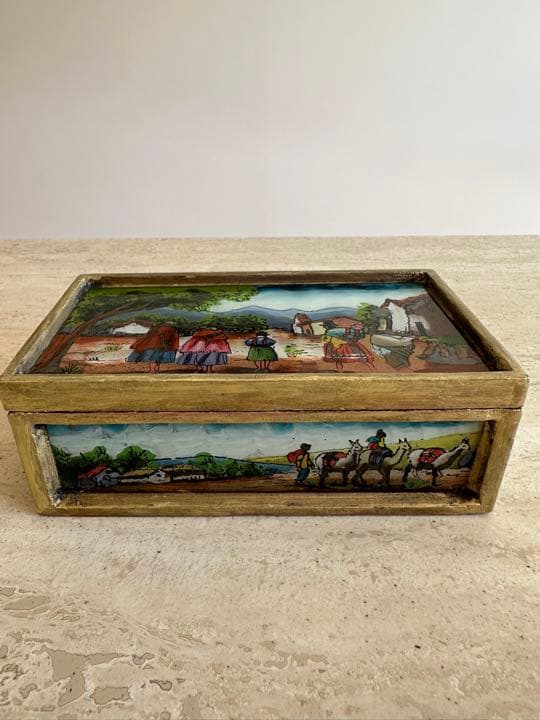 ヴィンテージ　ハンドメイド　木製箱　ペルー　ガラス絵