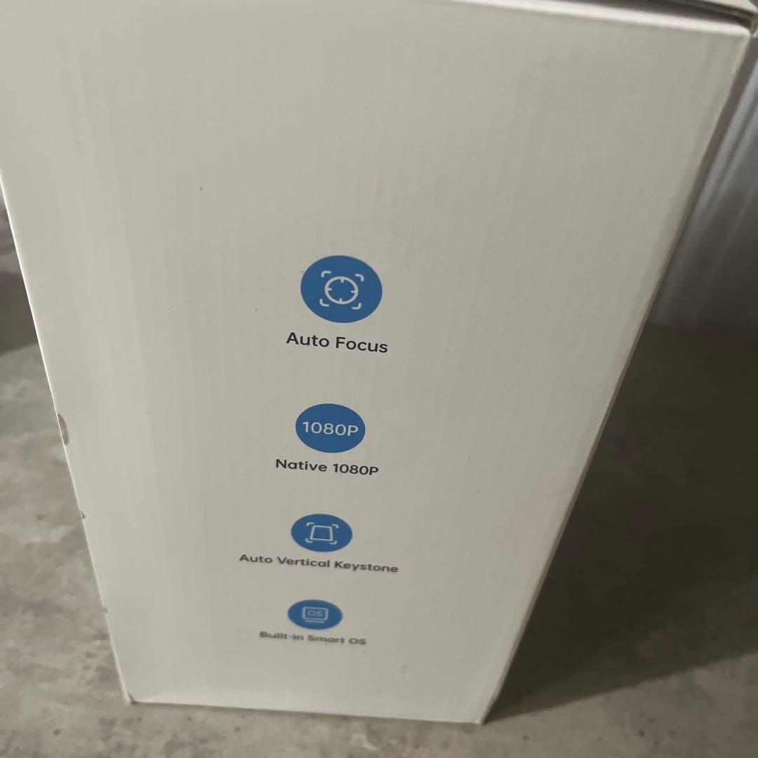 【新品】Netflix/YouTube/Switch等に対応４Kプロジェクター