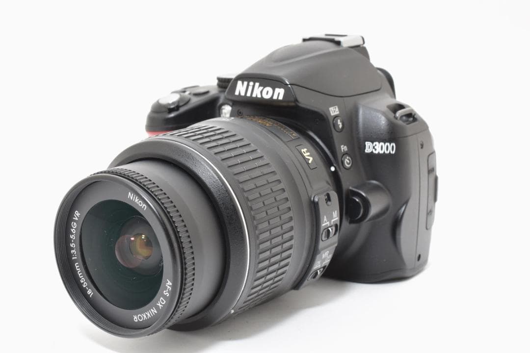★美品★Nikon ニコン D3000 18-55 レンズセット #21911