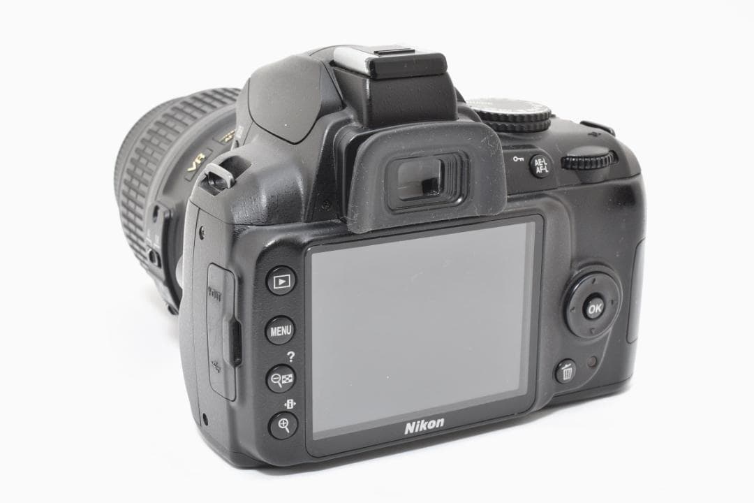 ★美品★Nikon ニコン D3000 18-55 レンズセット #21911