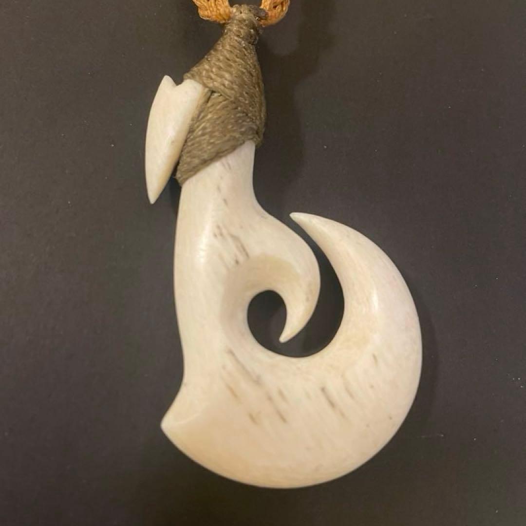 ボーンカービングネックレス FH57★マッコウ