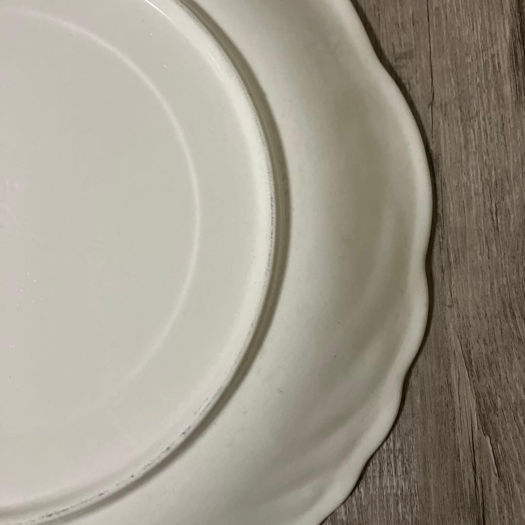 E-1 【極美品】大皿 金彩 小花柄 シェルレリーフ プレートパーティー盛皿上品