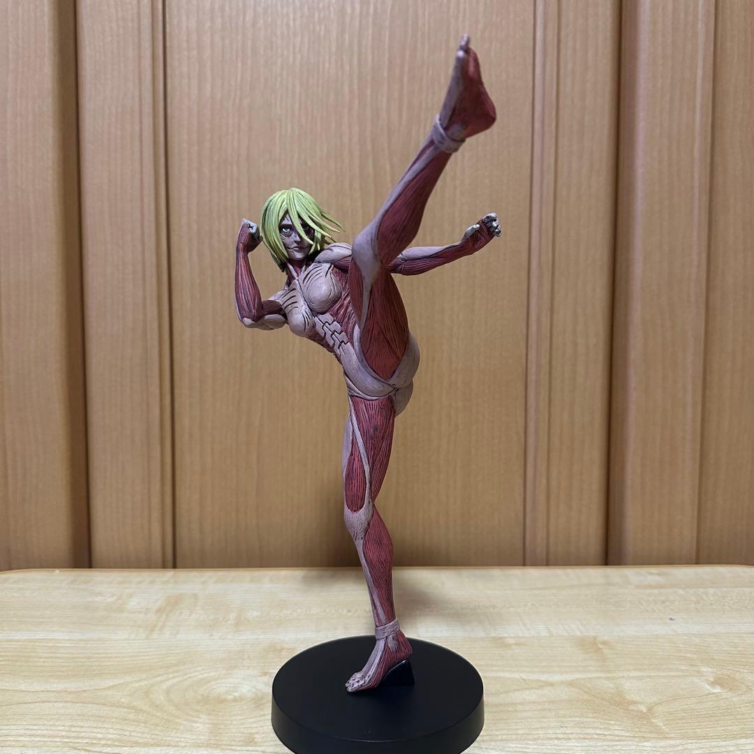 進撃の巨人 POP UP PALADE 女型の巨人【開封品】