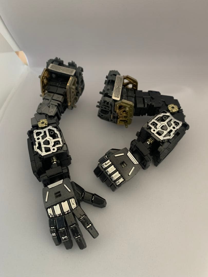 海外製「ガンダム RX78-2」1/35ビックスケールキットの出品。新品です。