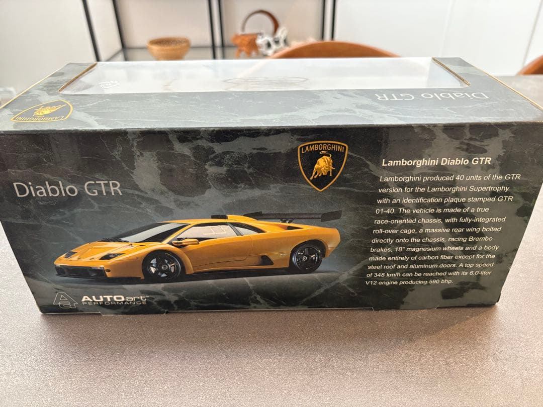 オートアート製 ランボルギーニ ディアブロGTR 1/18