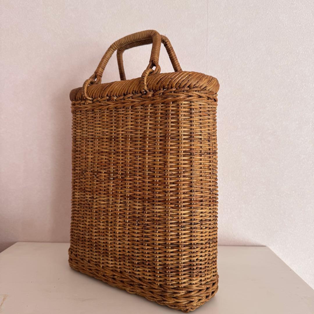 【アケビ】籠バックA4サイズ　縦型