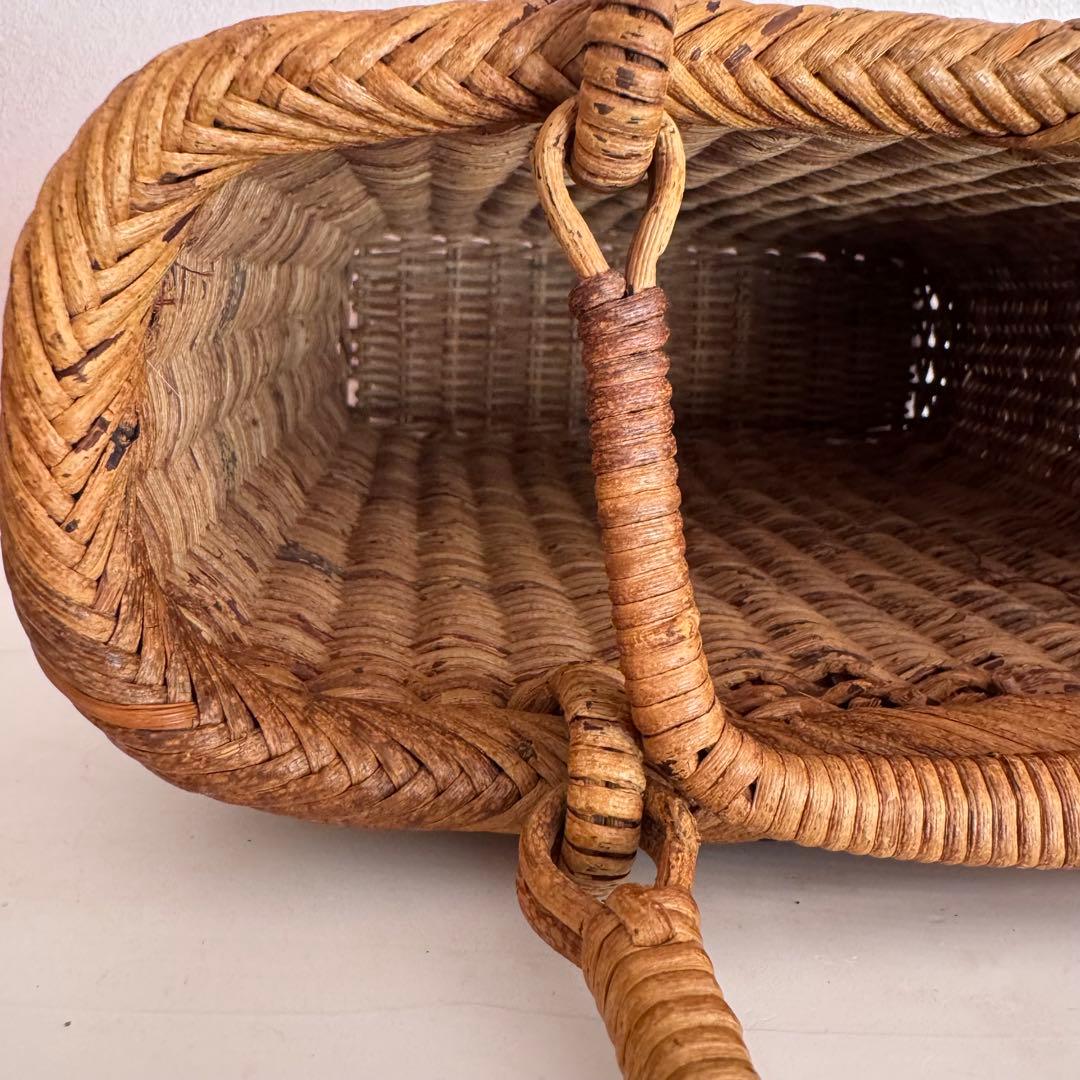 【アケビ】籠バックA4サイズ　縦型