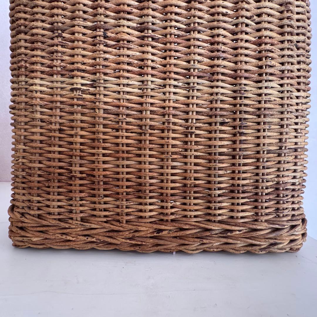 【アケビ】籠バックA4サイズ　縦型