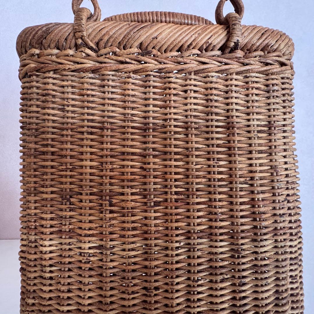 【アケビ】籠バックA4サイズ　縦型