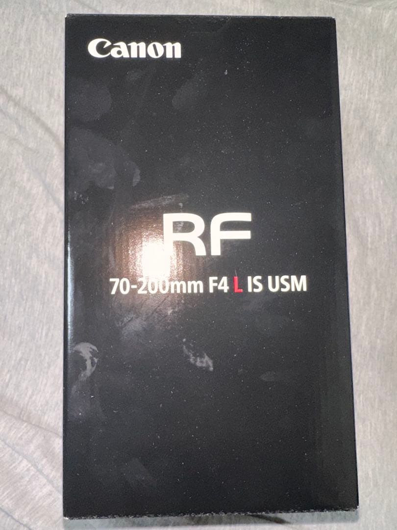 Canon RF70-200mm F4L IS USM レンズフード、袋付き