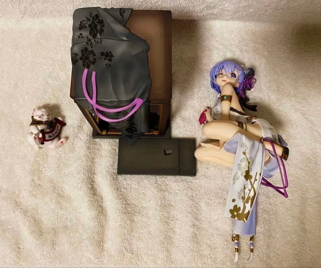 リゼロ レム 優雅美人ver. エミリア 優雅美人ver. フィギュア