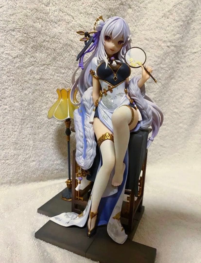 リゼロ レム 優雅美人ver. エミリア 優雅美人ver. フィギュア
