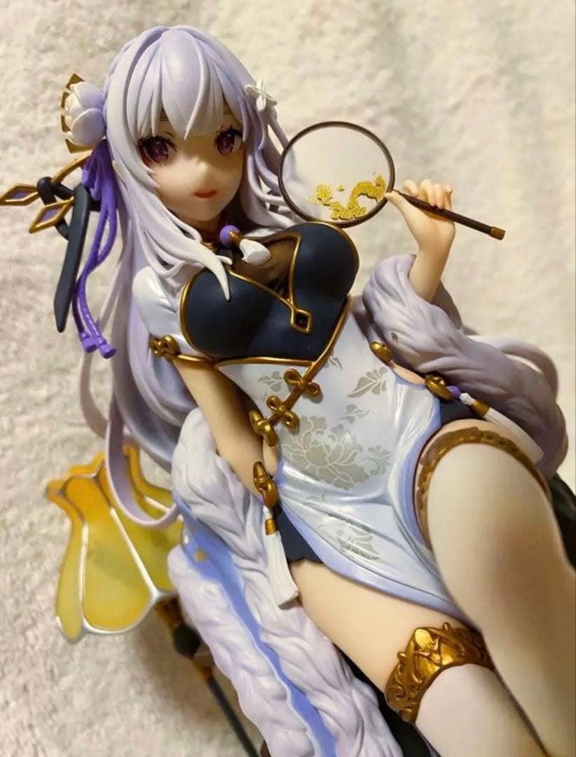 リゼロ レム 優雅美人ver. エミリア 優雅美人ver. フィギュア