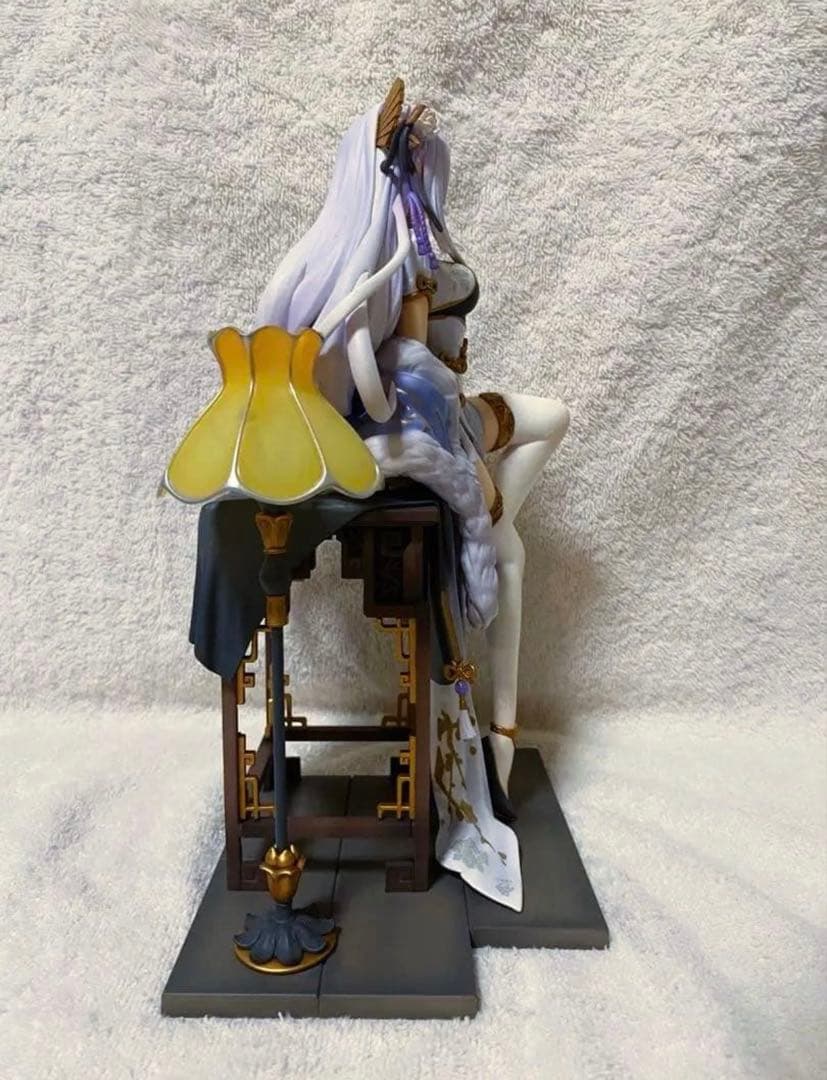 リゼロ レム 優雅美人ver. エミリア 優雅美人ver. フィギュア