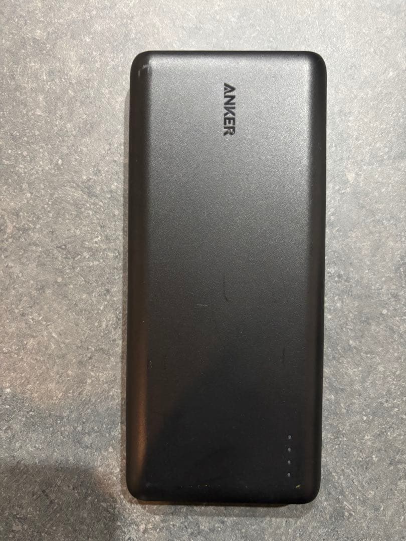 Anker モバイルバッテリー 黒