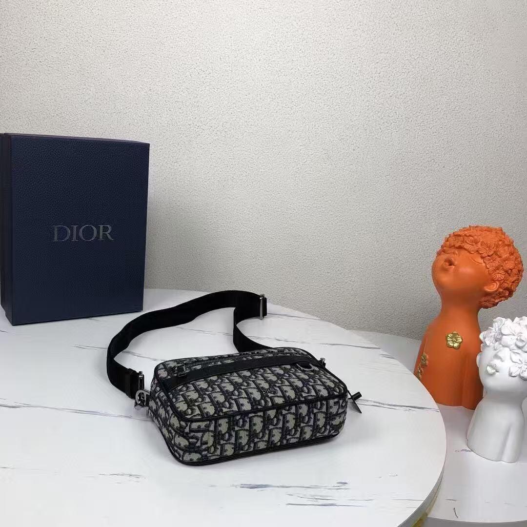 Dior Safari カメラバッグ モノグラム ショルダーバッグ~~