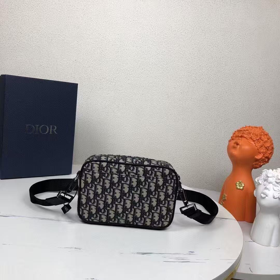 Dior Safari カメラバッグ モノグラム ショルダーバッグ~~