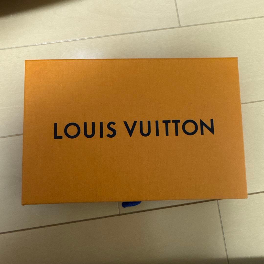 最終値下げ！ルイヴィトン　iPhone12/12Proケース　箱、内袋付き