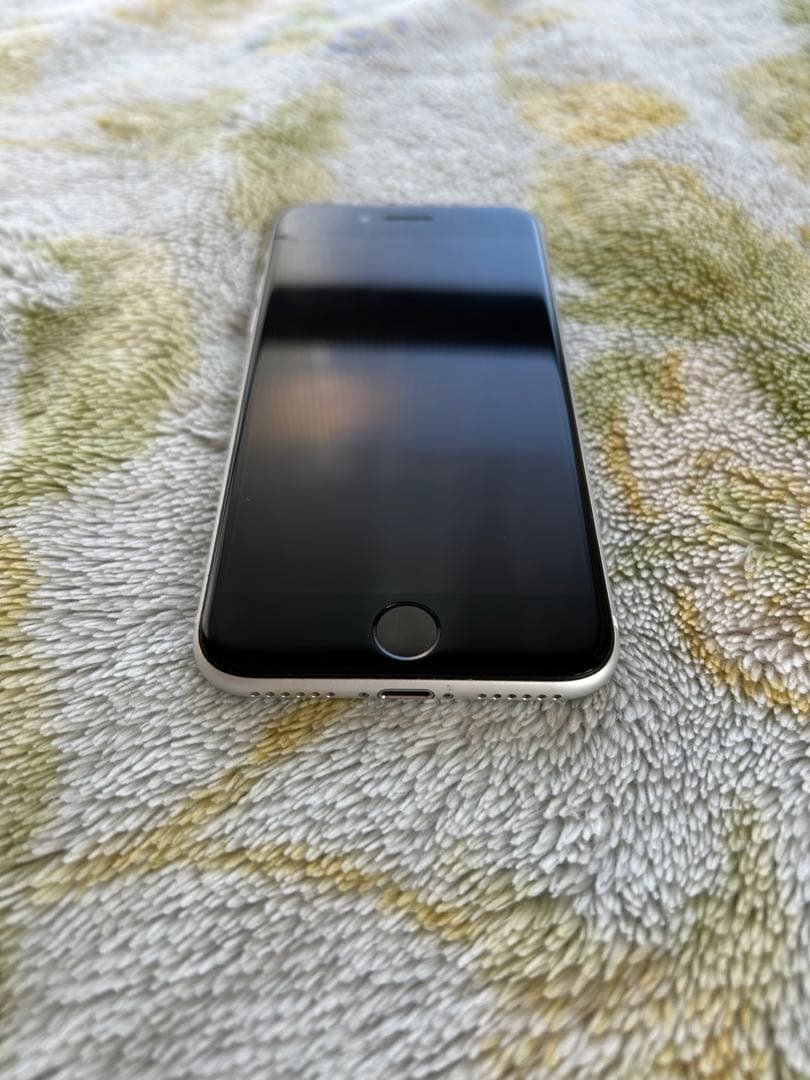 【iPhone SE (第2世代) 128GB　本体】