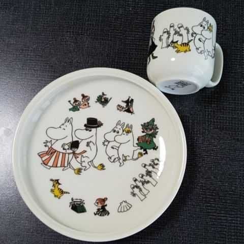 アラビア ムーミン お皿とカップのセット 廃盤品 チルドレンセット