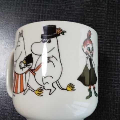 アラビア ムーミン お皿とカップのセット 廃盤品 チルドレンセット