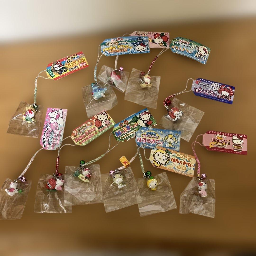 ご当地キティちゃん　ストラップ　55個