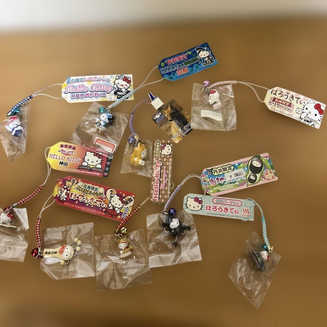 ご当地キティちゃん　ストラップ　55個