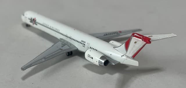 航空機・ヘリコプター JAL MD-90 JA002D