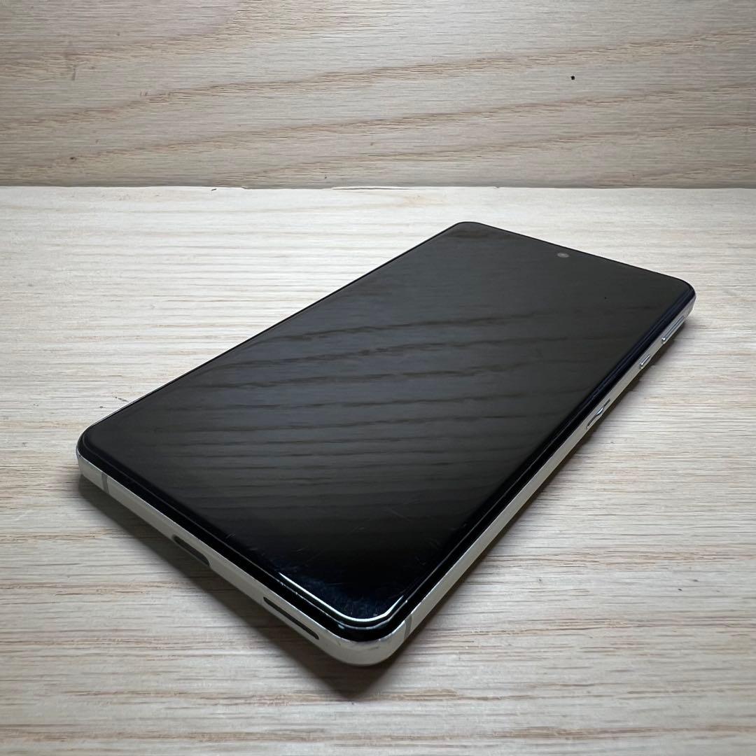 シャープ AQUOS sense4 basic本体 T120