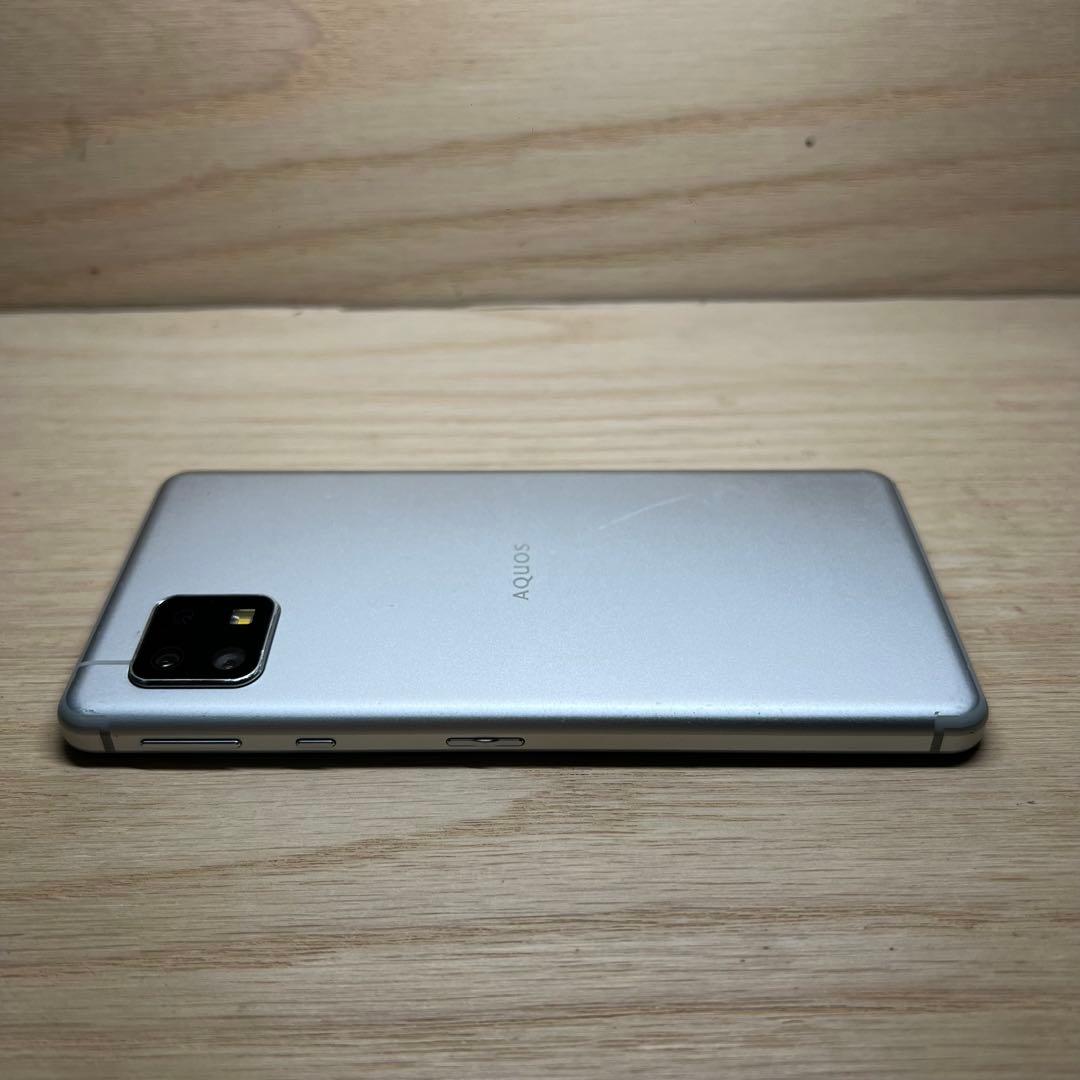 シャープ AQUOS sense4 basic本体 T120