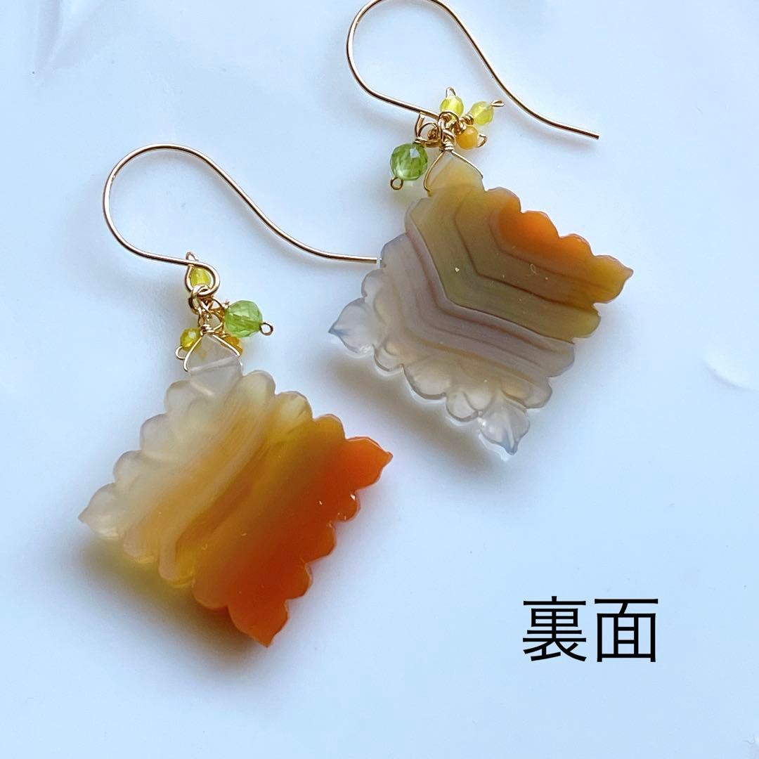 たまま◆ロンバスフラワーカービング ✧グラデーションカーネリアンピアス