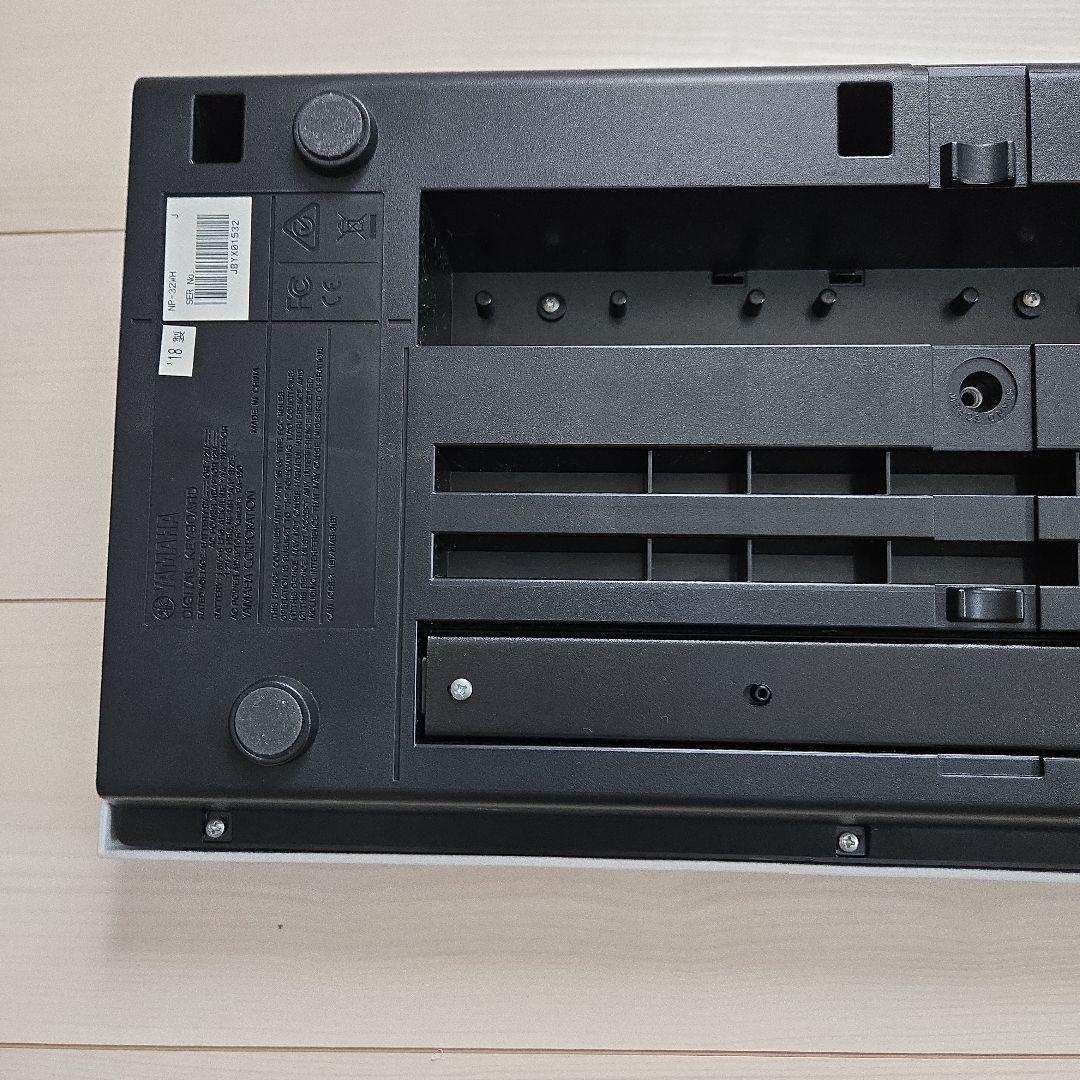 YAMAHA 電子キーボード　Piaggero NP-32