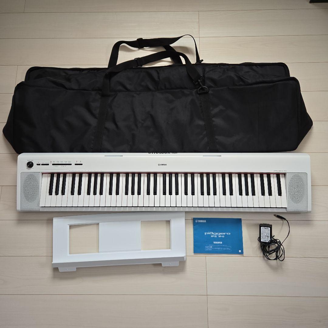 YAMAHA 電子キーボード　Piaggero NP-32