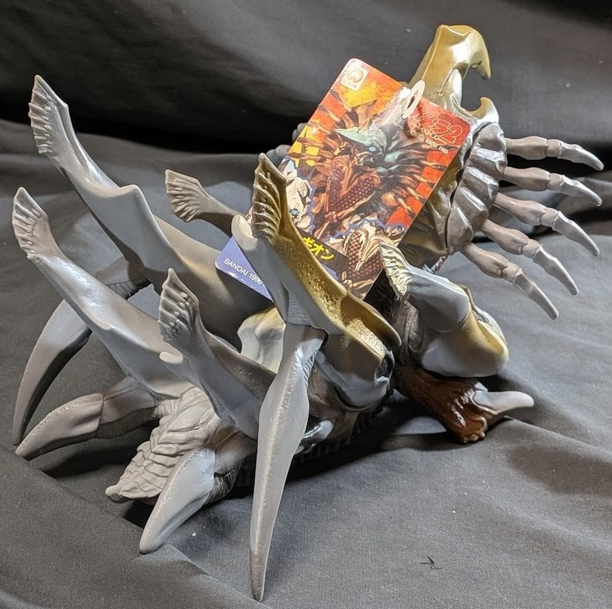レギオン「ガメラ２」登場（バンダイ）タグ付ソフビフィギュア