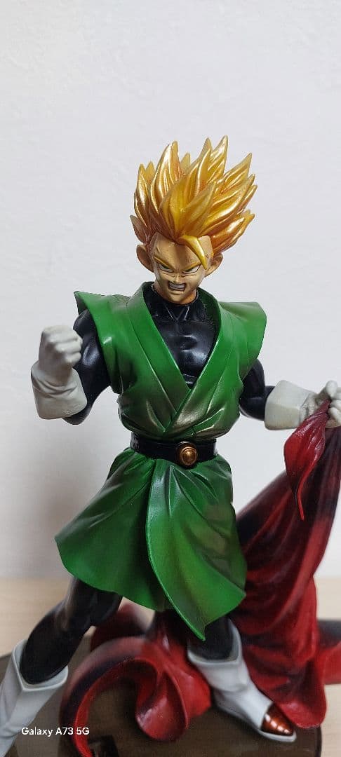 ​ドラゴンボールZ HQDX フィギュア 孫悟飯 スーパーサイヤ人