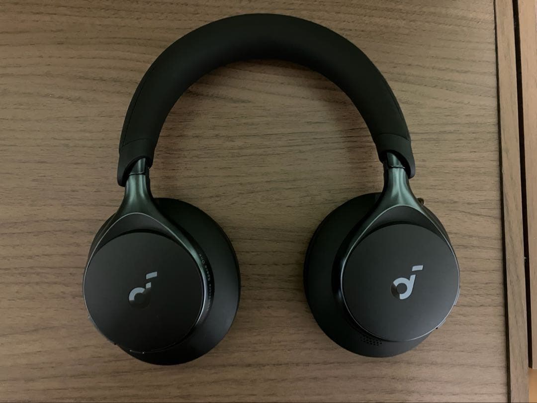 ヘッドホン Anker sound core space one