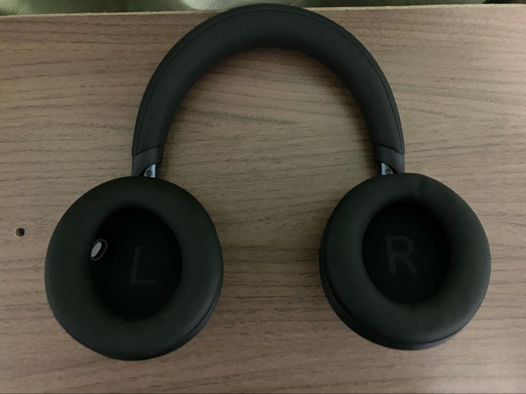 ヘッドホン Anker sound core space one